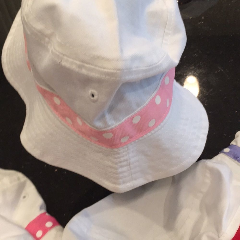 Baby ๐ผ โ๏ธ hat bucket hat last one - Picture 4 of 5